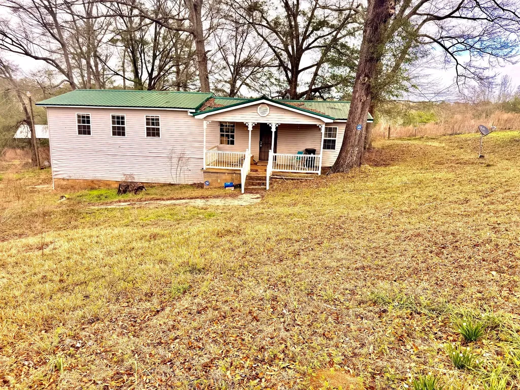 2181 Birch Road Whatley AL 36482