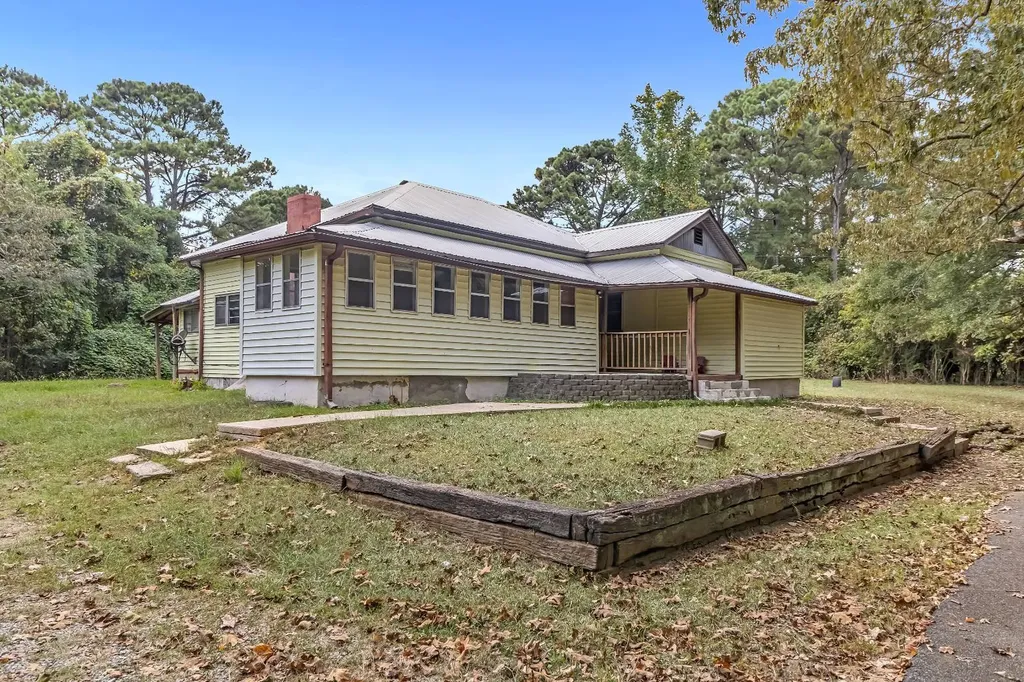 5036 Godfrey Road Adamsville AL 35005