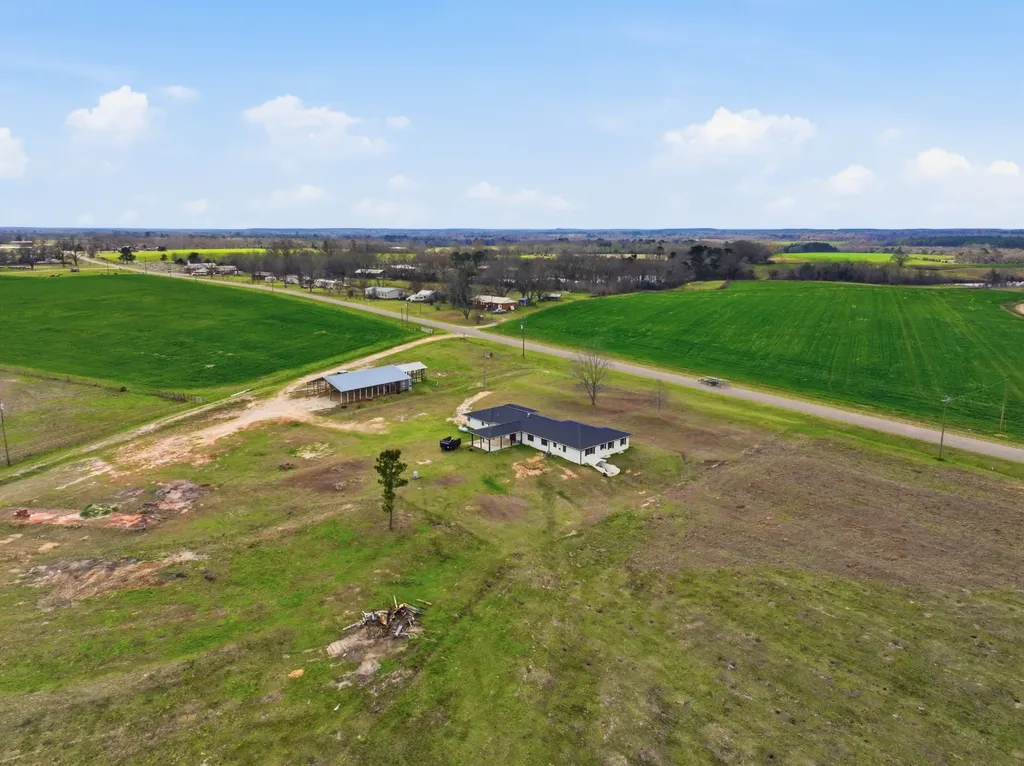 1244 County Road 625 Coffee Springs AL 36318