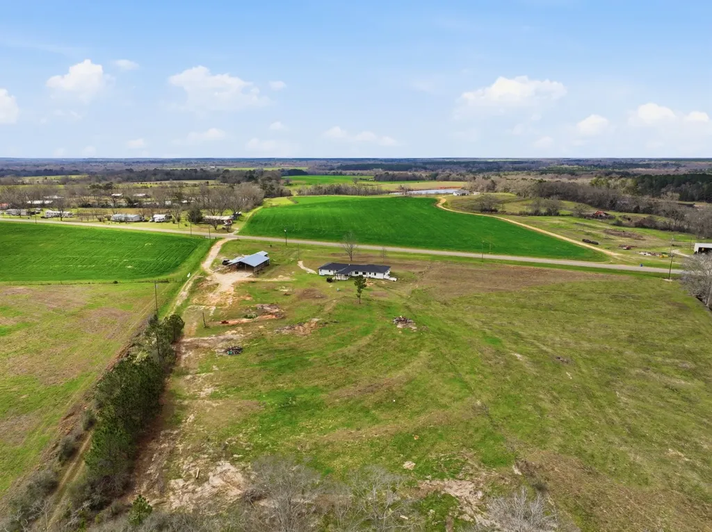 1244 County Road 625 Coffee Springs AL 36318