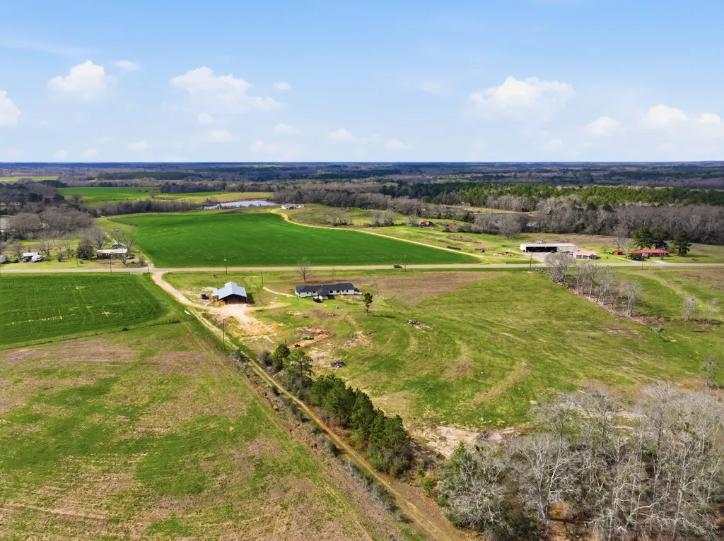 1244 County Road 625 Coffee Springs AL 36318