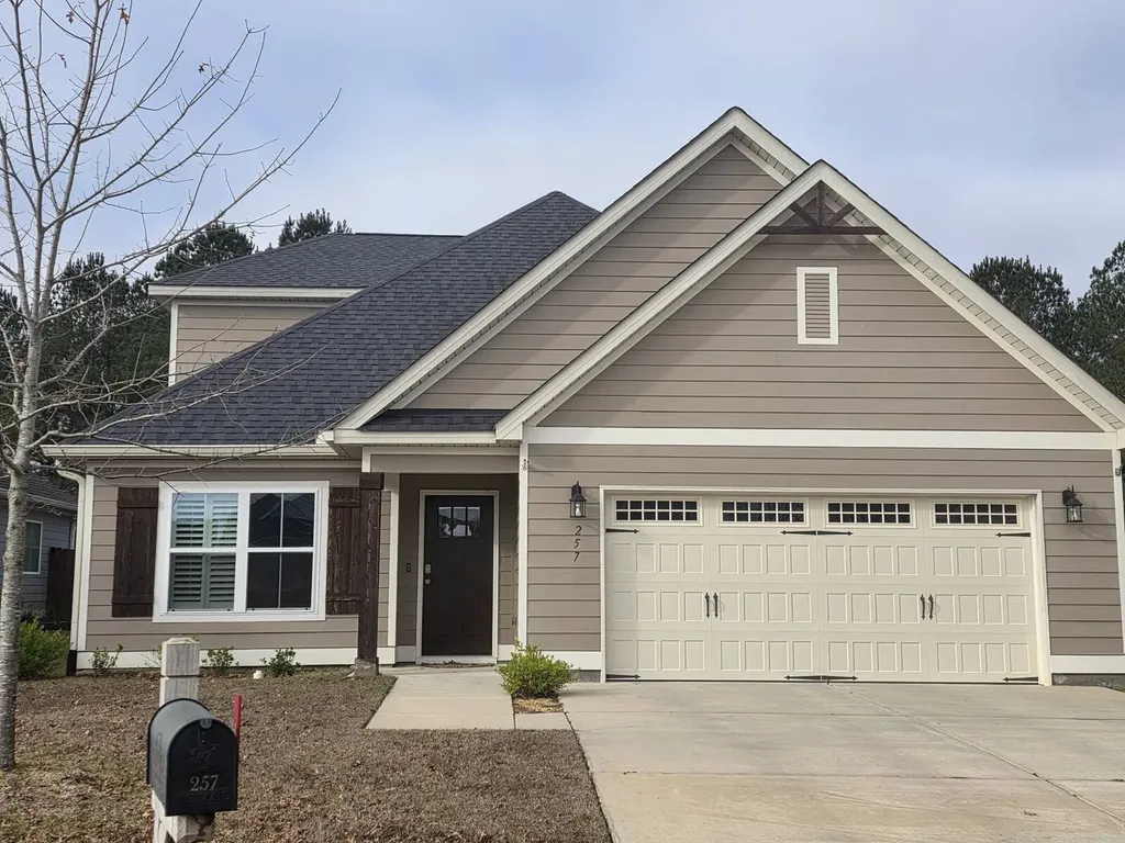 257 Puent Drive Dothan AL 36301