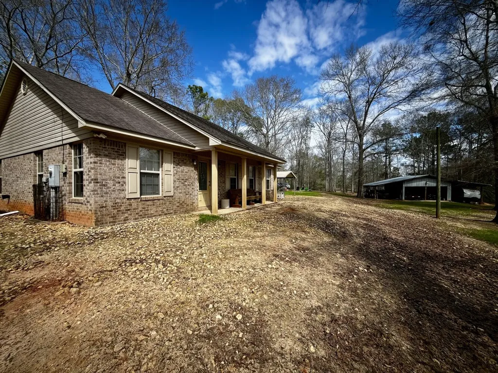 21518 Homer Smith Road Andalusia AL 36421
