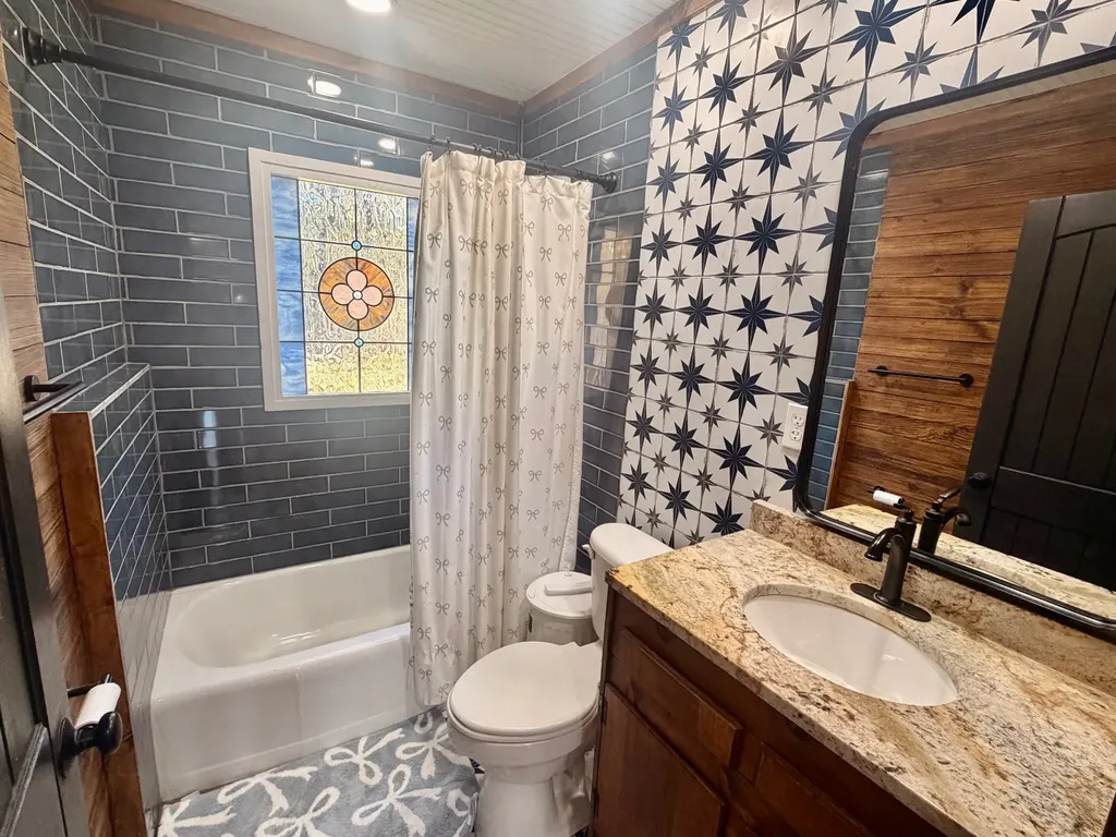 27 Irving Adams Drive Chatom AL 36518