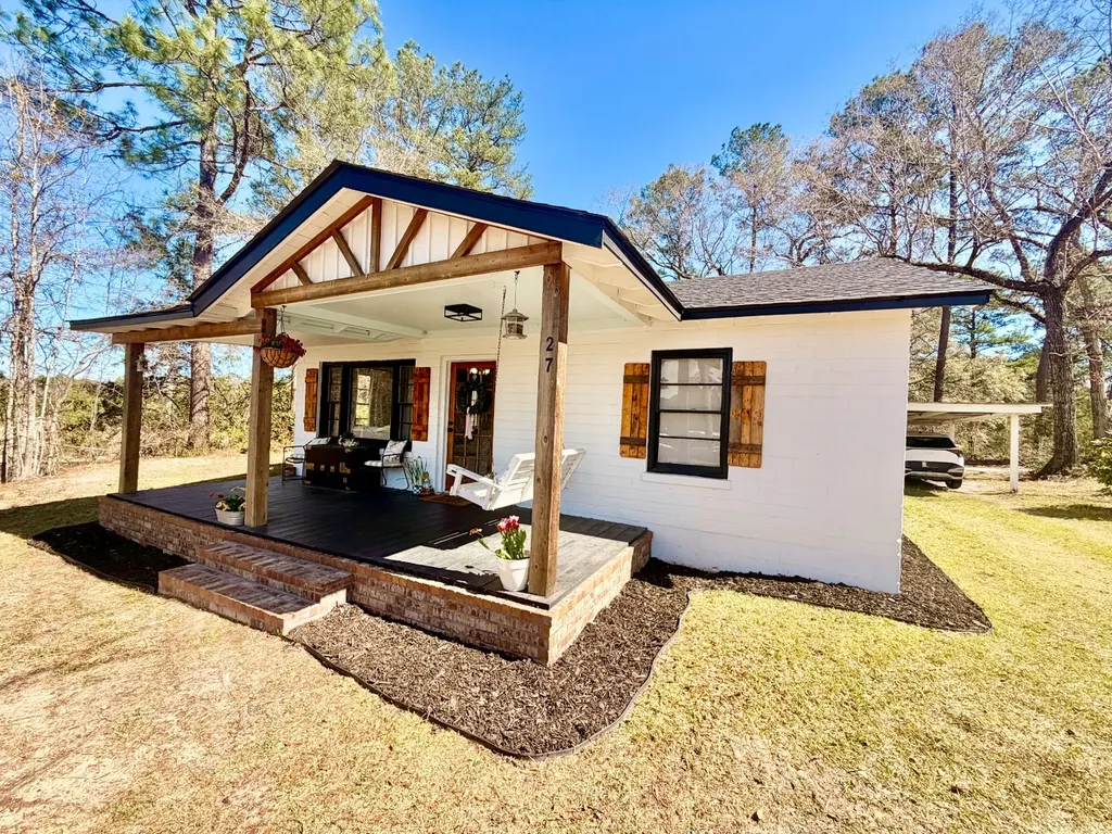 27 Irving Adams Drive Chatom AL 36518