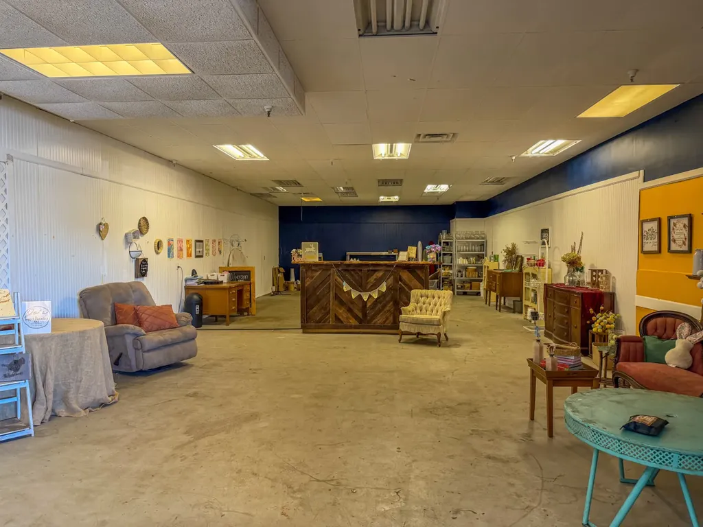 1243 Washington Street Marion AL 36756