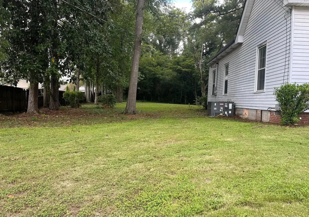 317 Semmes Street Alexander City AL 35010