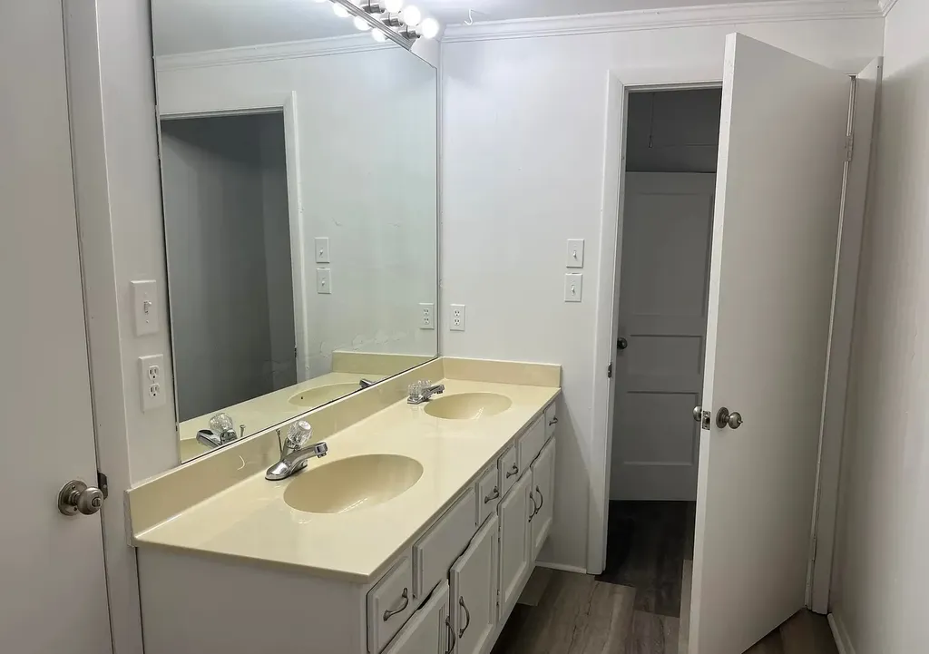 317 Semmes Street Alexander City AL 35010