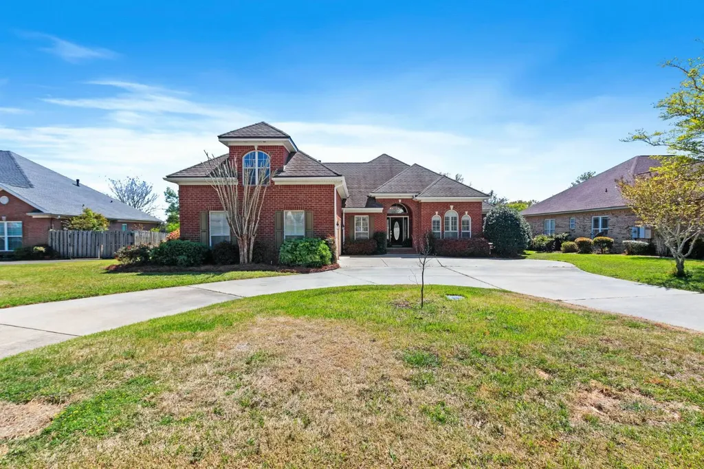 8718 Lake View Drive Fairhope AL 36532