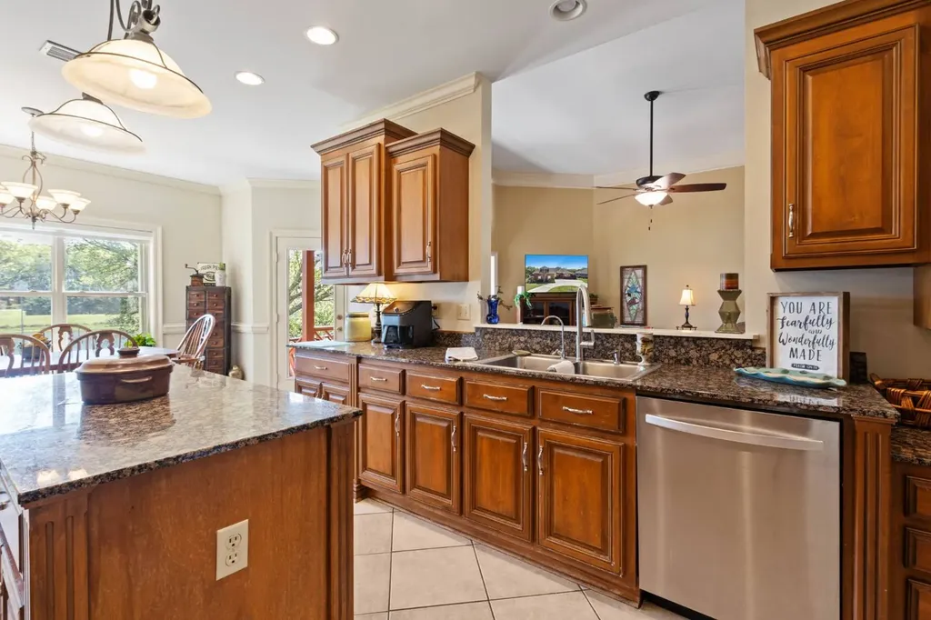 8718 Lake View Drive Fairhope AL 36532