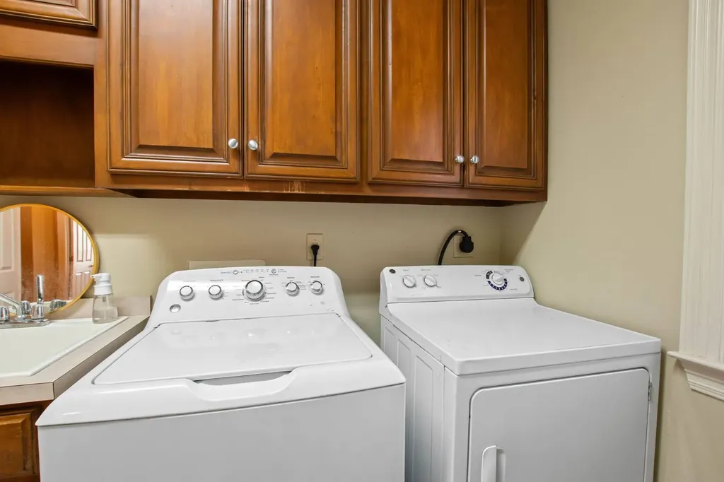 8718 Lake View Drive Fairhope AL 36532