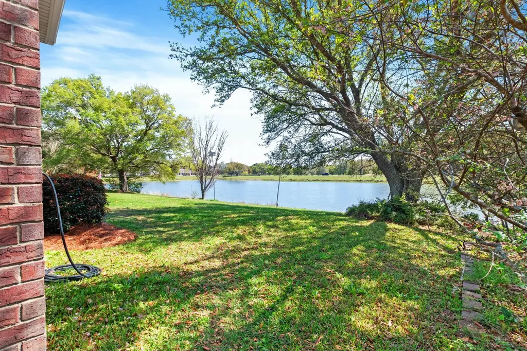 8718 Lake View Drive Fairhope AL 36532