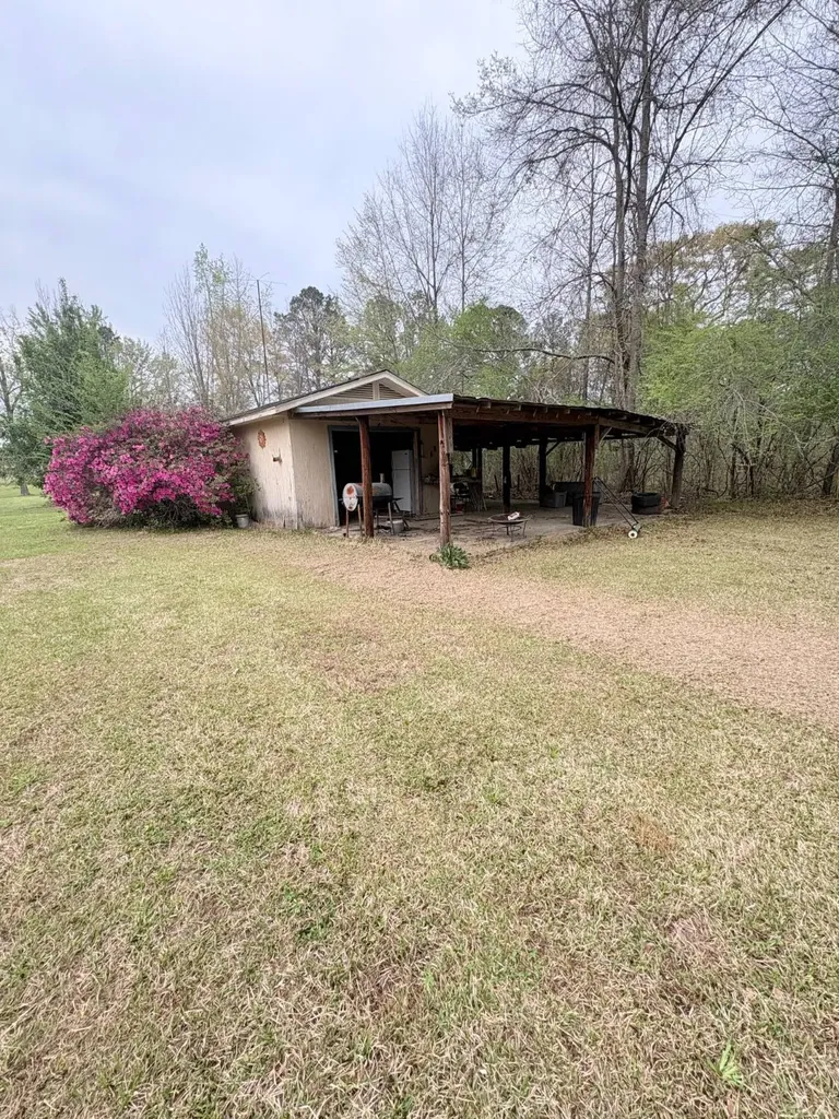 216 Colonial Drive Butler AL 36904