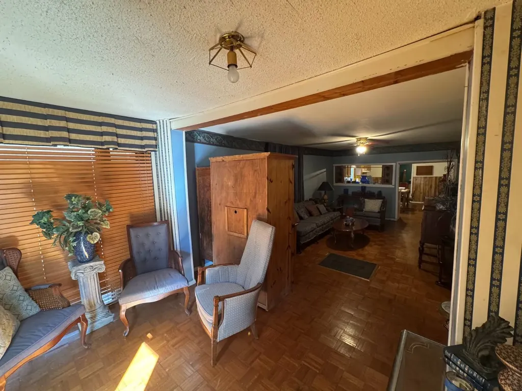 3221 46th SW Street Birmingham AL 35221