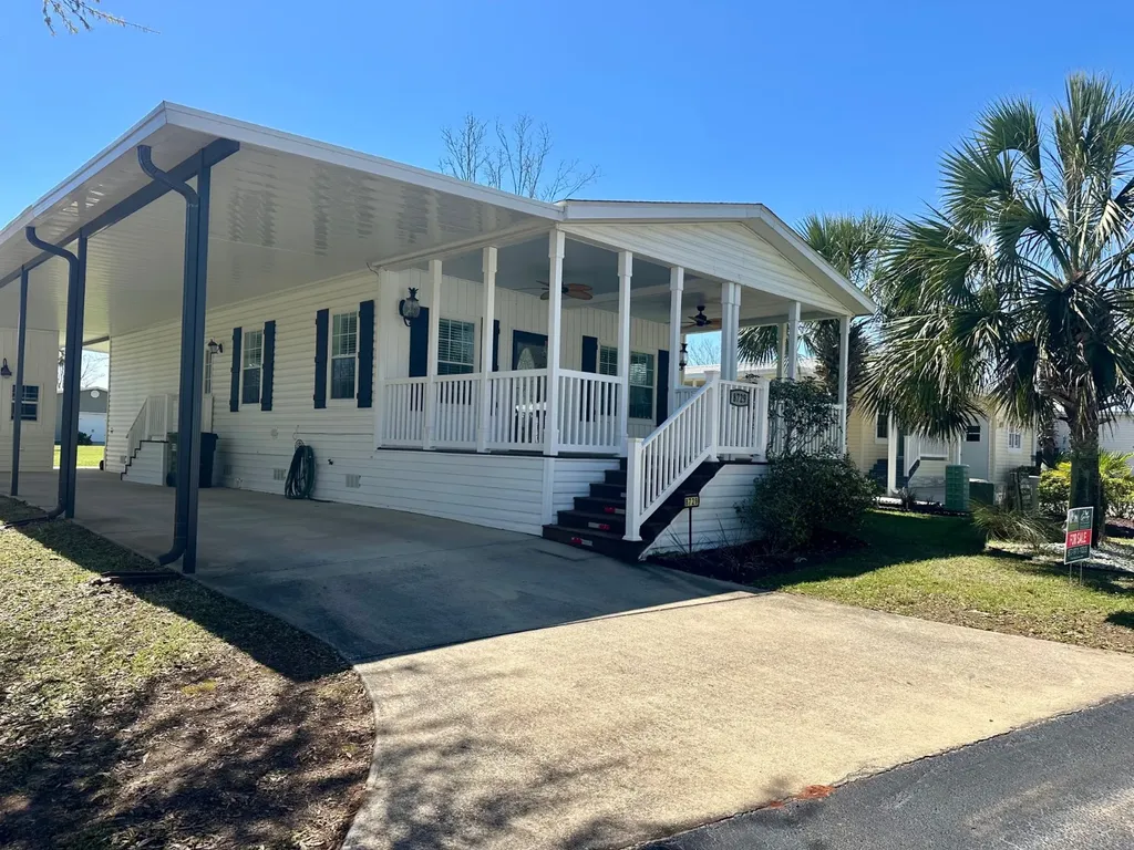 8729 Edgewater Street Foley AL 36535