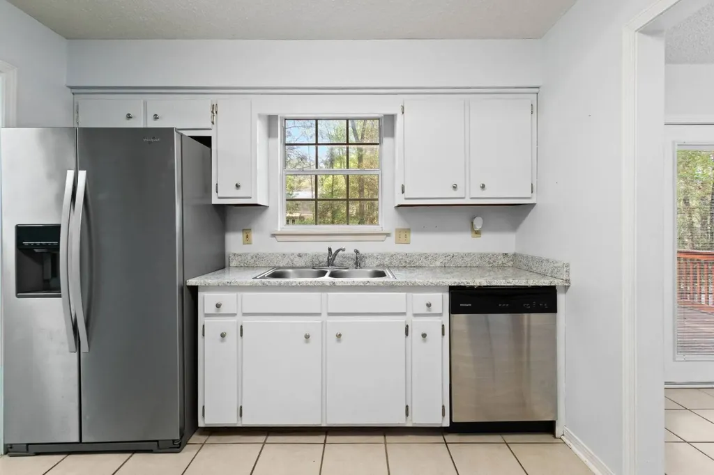 104 Chinquapin Circle Daphne AL 36526