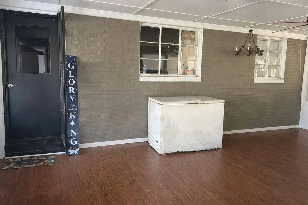 3988 Barrytown Road Gilbertown AL 36908