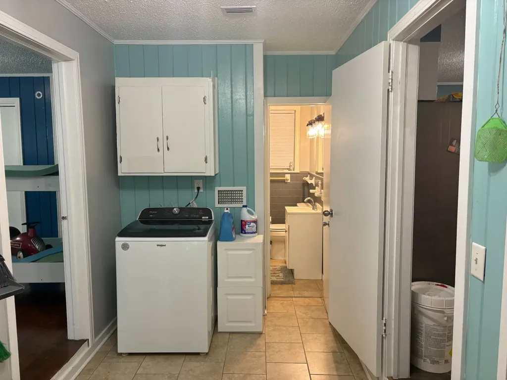 3988 Barrytown Road Gilbertown AL 36908