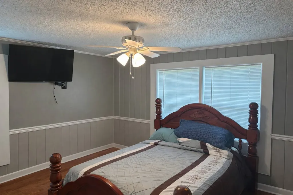 3988 Barrytown Road Gilbertown AL 36908