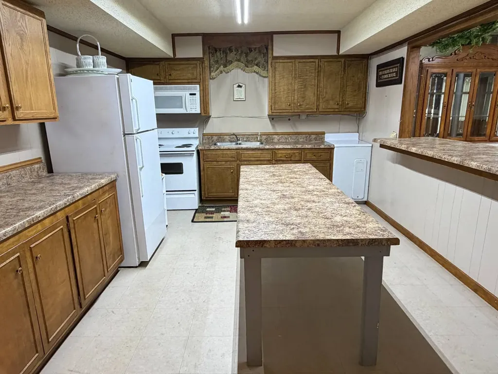 400 Military Street N Hamilton AL 35570