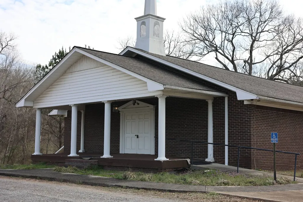 400 Military Street N Hamilton AL 35570