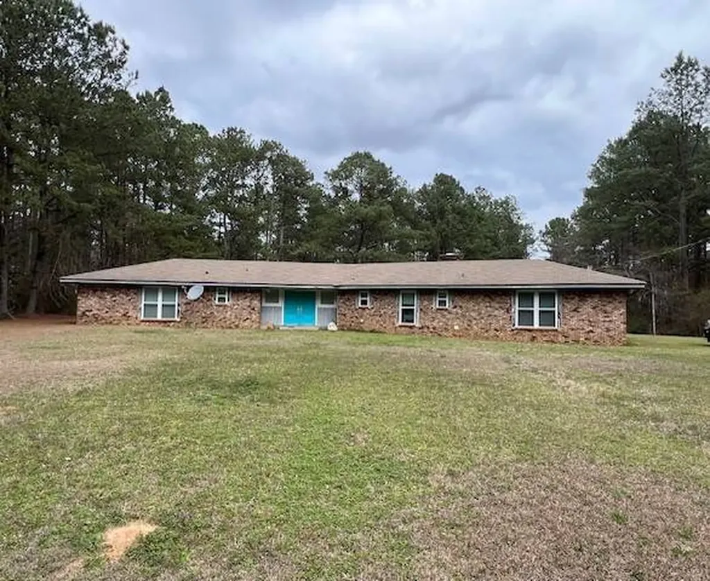 1499 Farrior Road Luverne AL 36049