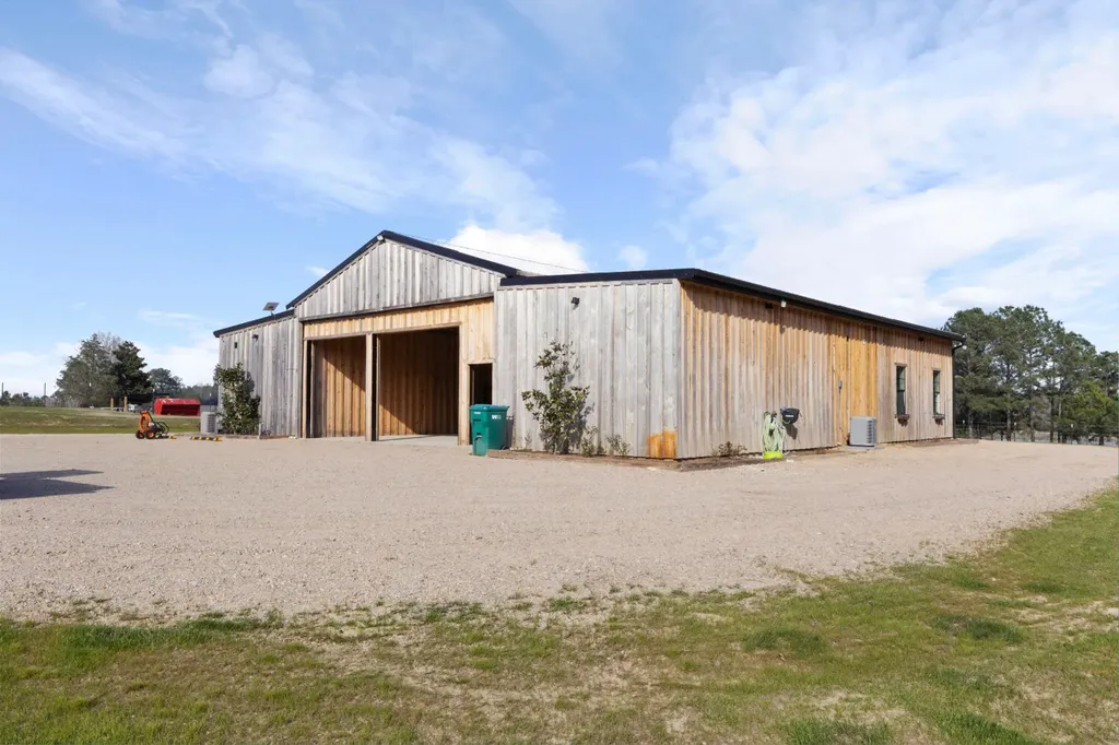 1630 Cr-24 Auburn AL 36830