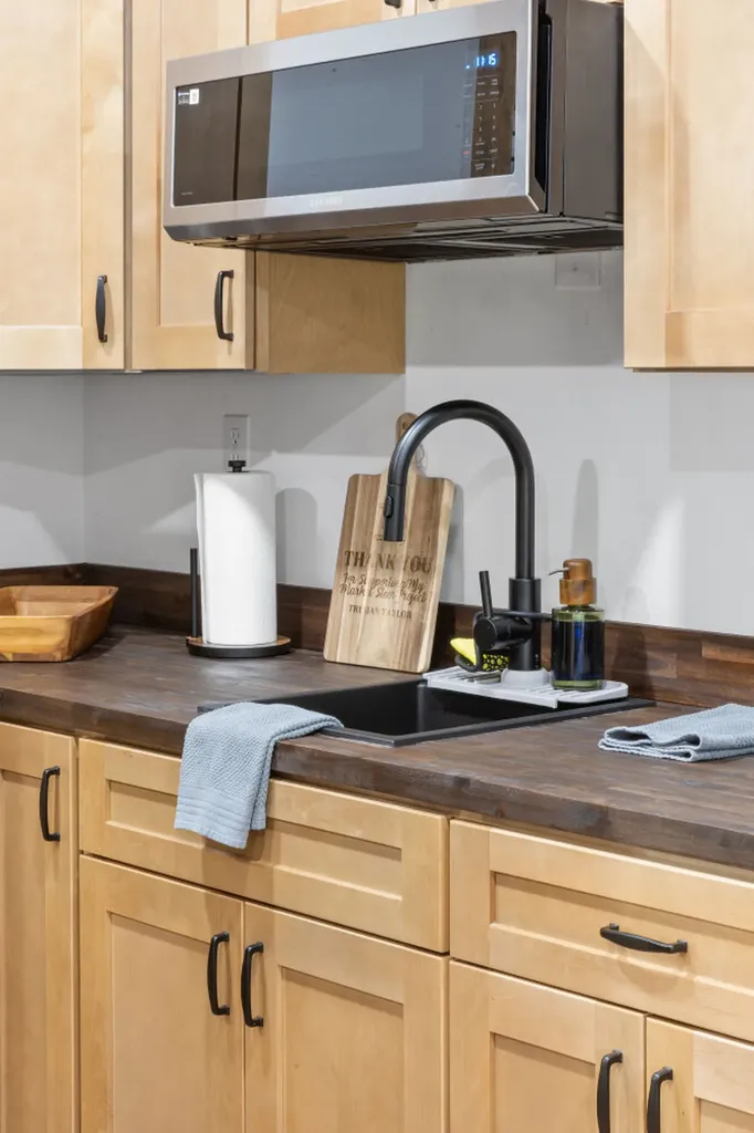 1630 Cr-24 Auburn AL 36830