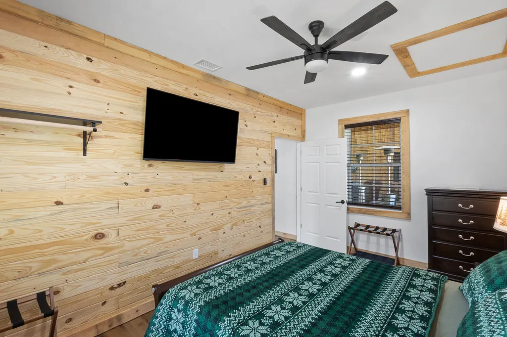 1630 Cr-24 Auburn AL 36830