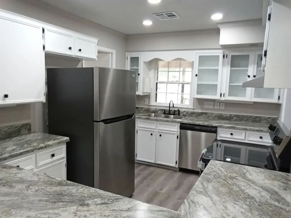 124 Carol Villa Montgomery AL 36109