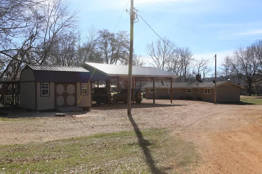 5454 Co. Road 407 Minter AL 36761