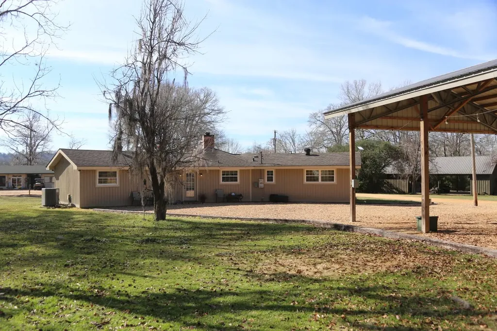 5454 Co. Road 407 Minter AL 36761