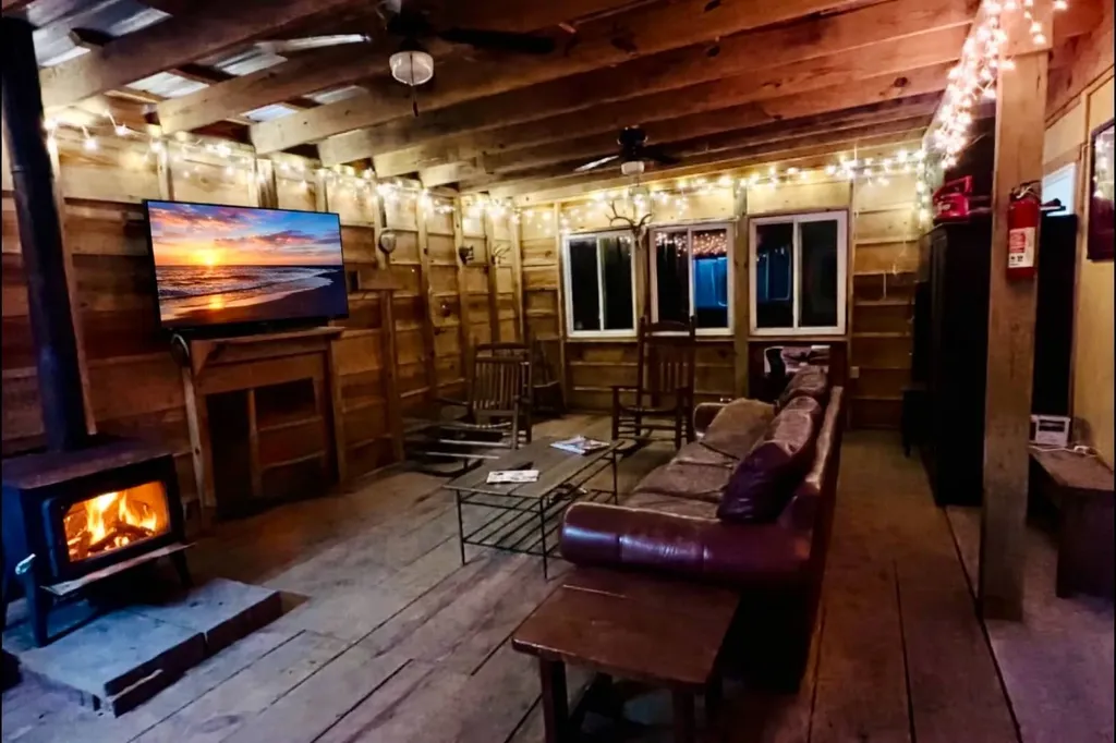 2059 Monterey Road Forest Home AL 36030