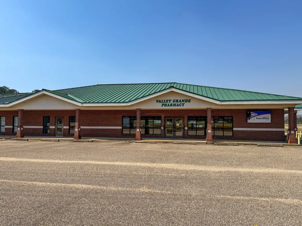 7717 Al Hwy 22e Valley Grande AL 36701