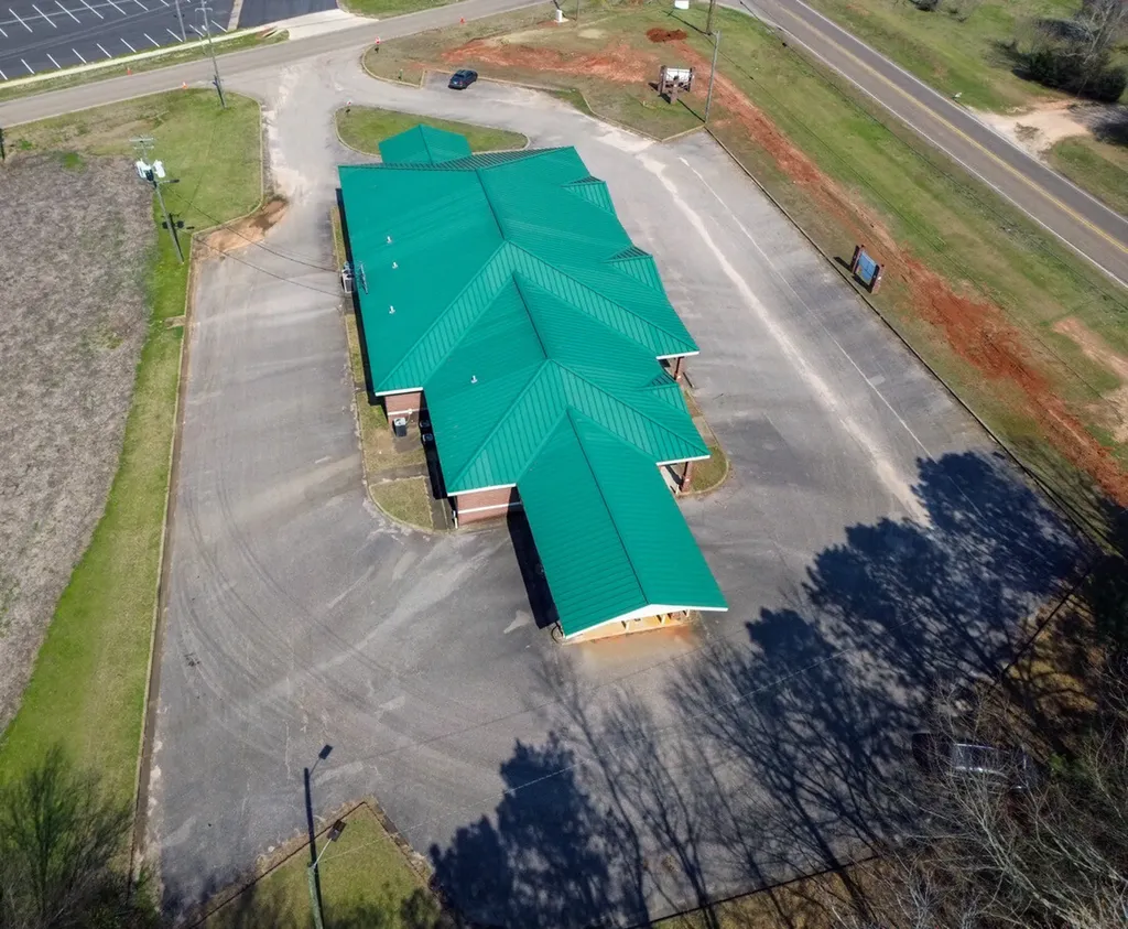 7717 Al Hwy 22e Valley Grande AL 36701