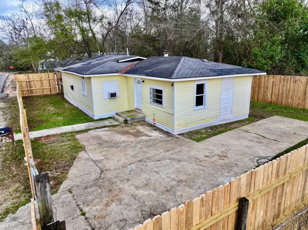 410 Midway Street Jackson AL 36545