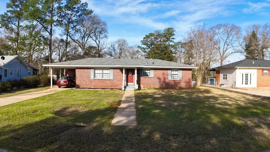 1351 Meadowbrook Lane Jackson AL 36545