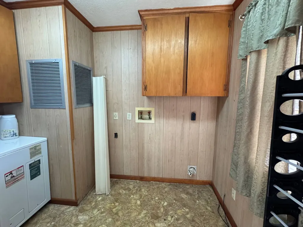 406 E Stewart Avenue Opp AL 36467