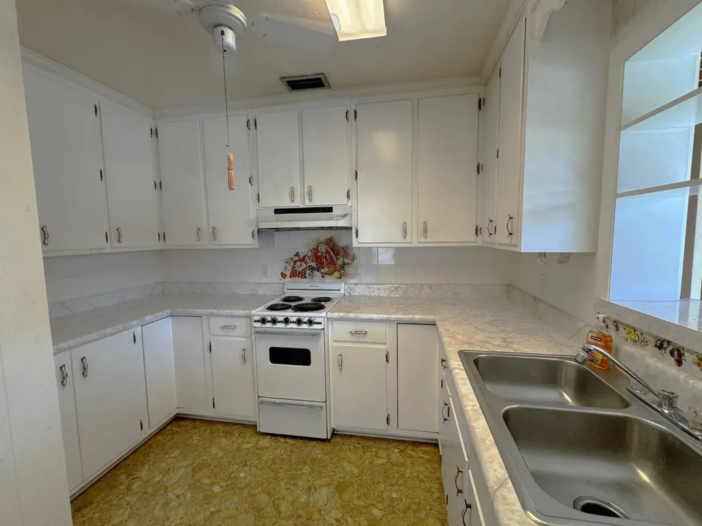 406 E Stewart Avenue Opp AL 36467