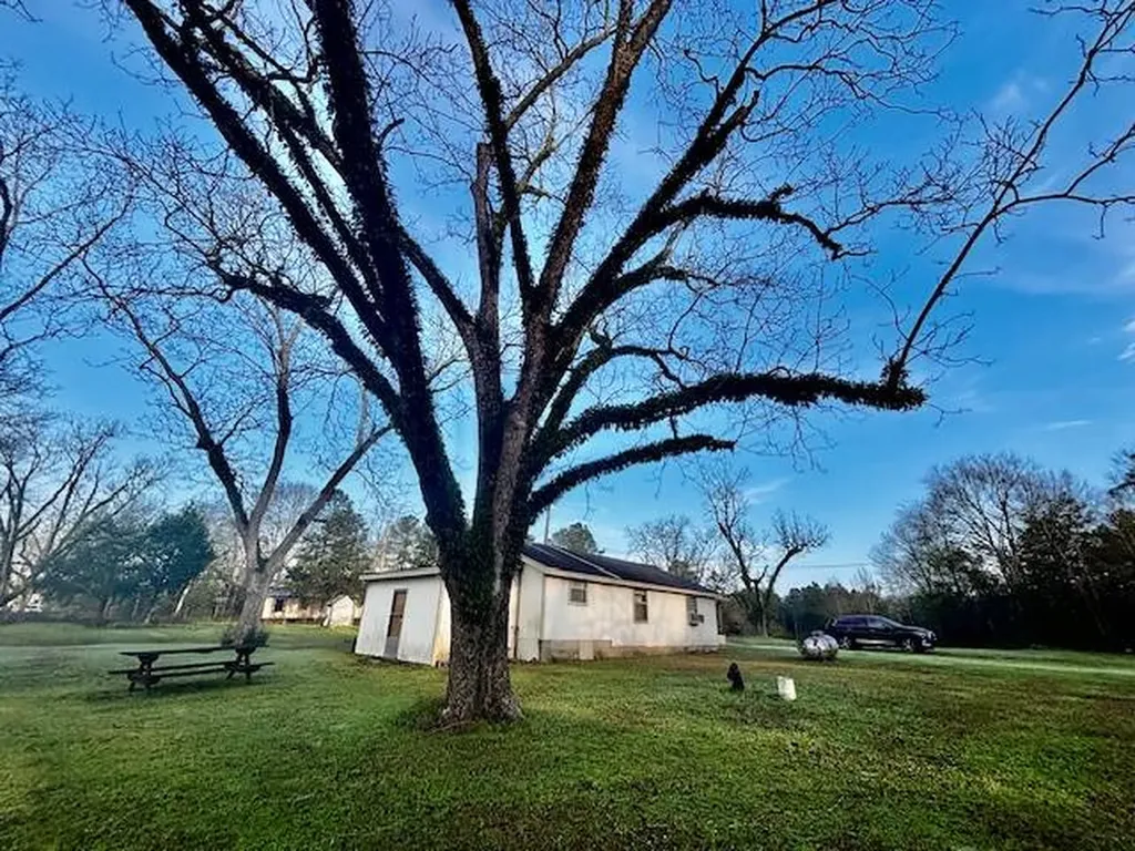 28457 Straugn School Road Andalusia AL 36421