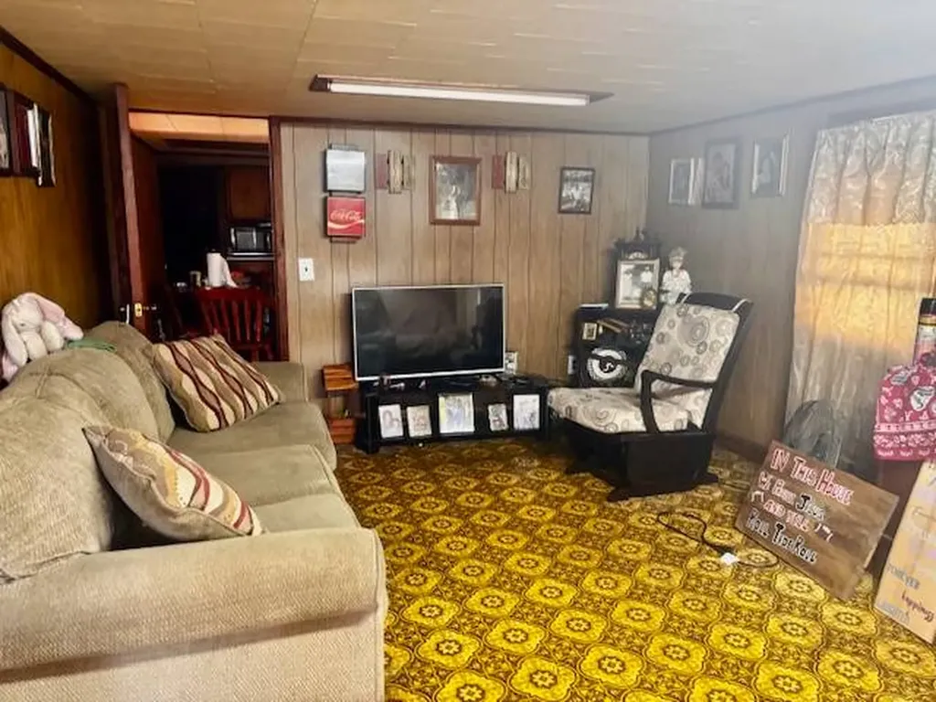 28457 Straugn School Road Andalusia AL 36421