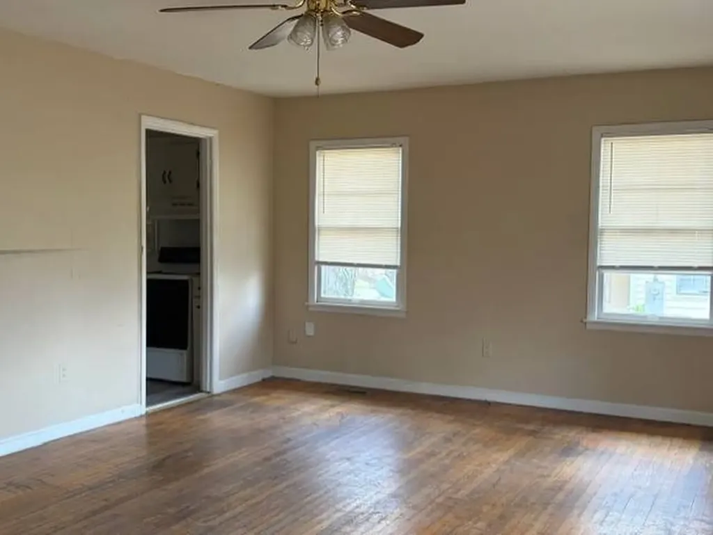 1209 11th Avenue SE Decatur AL 35601