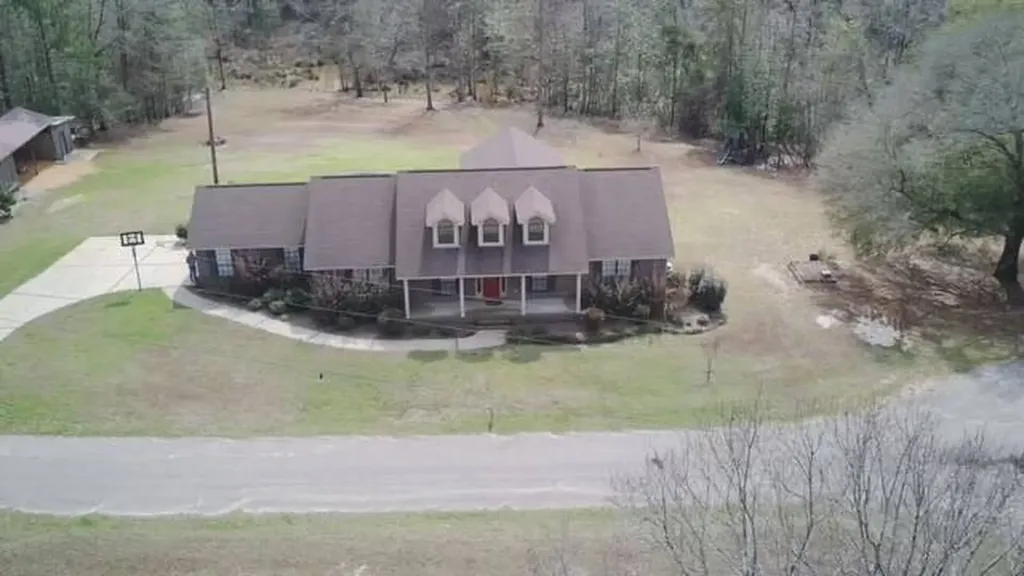 156 Deer Trail Drive Leroy AL 36548