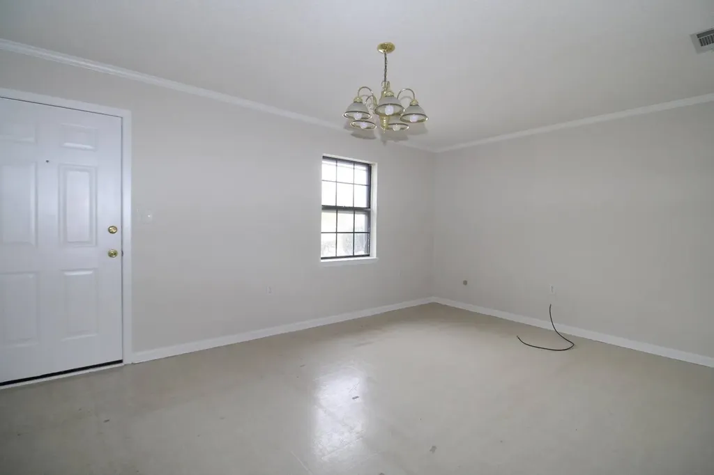 1617 Hebron Road Grove Hill AL 36451