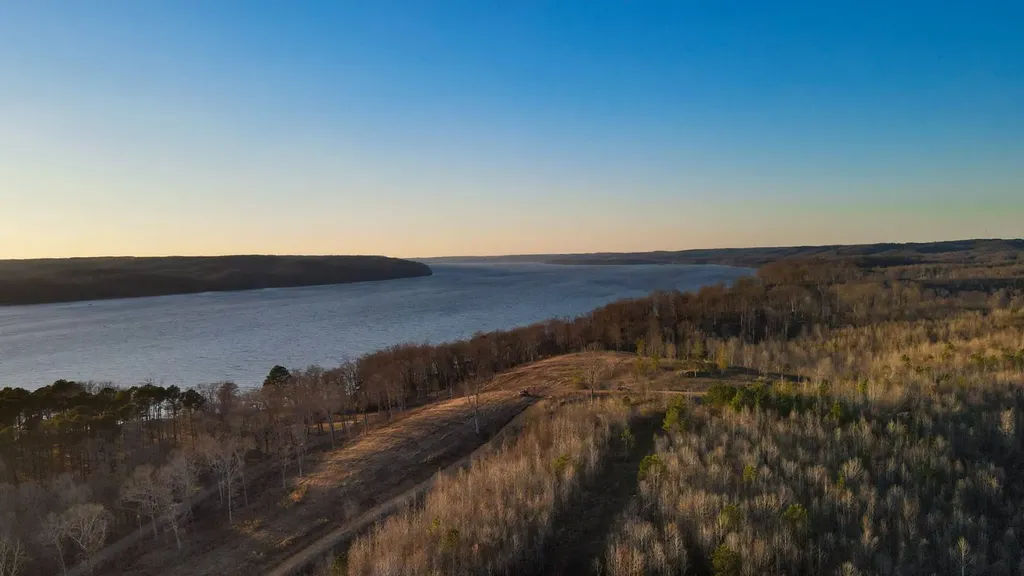 13 Lake Bend Shores Drive Florence AL 35633