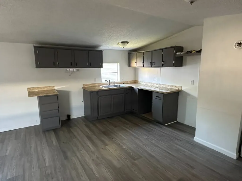 6500 Mccrary Road Extension Semmes AL 36575