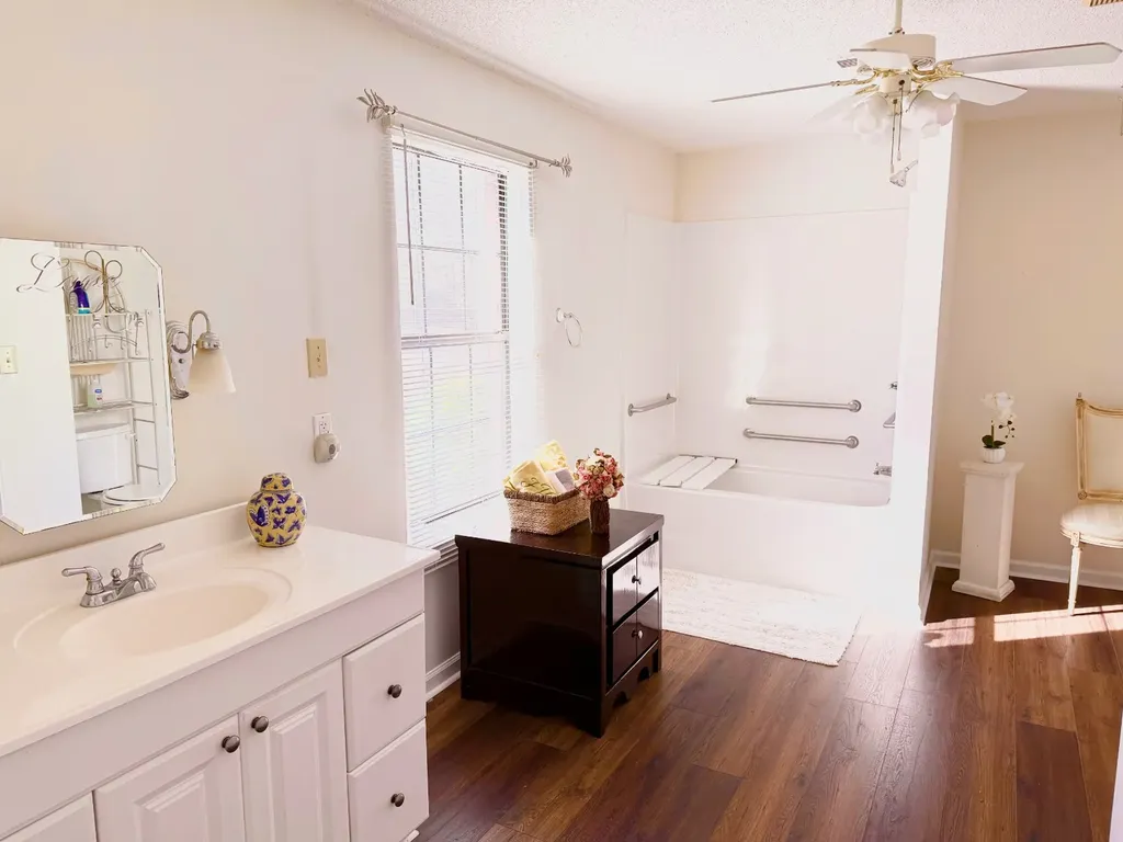 21370 Highway 69 Coffeeville AL 36524