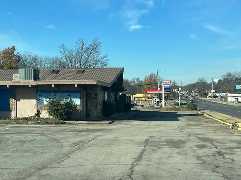1037 3rd Avenue W Birmingham AL 35204