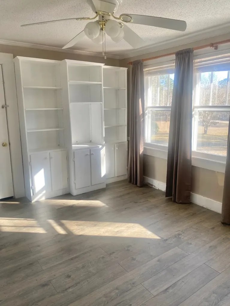 13781 Saint Stephens Avenue Chatom AL 36518