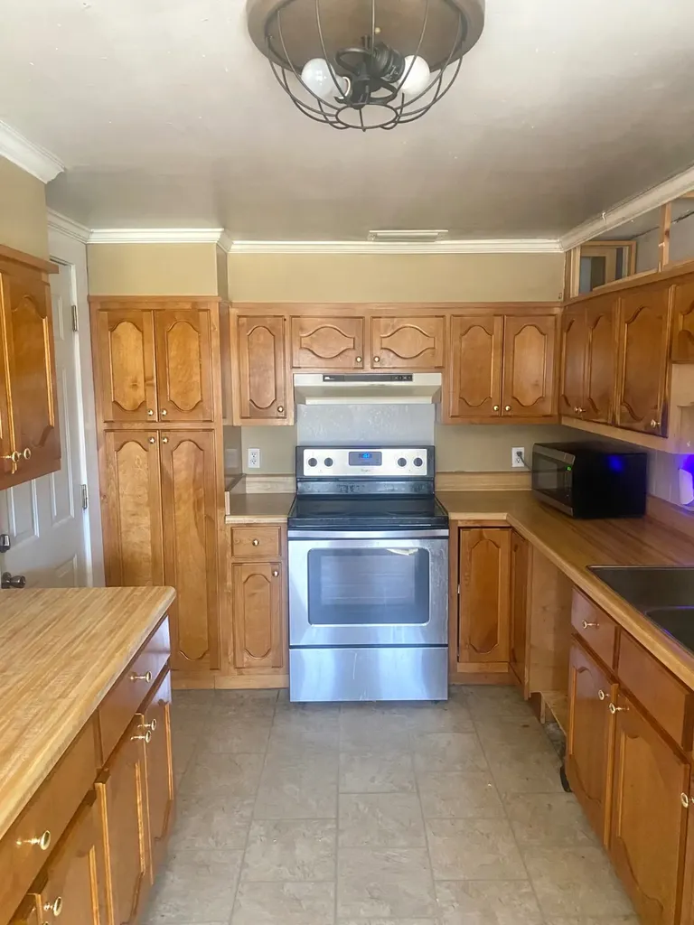 13781 Saint Stephens Avenue Chatom AL 36518